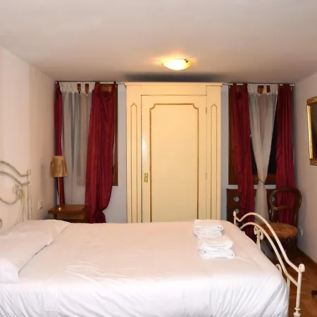 San Samuele Apartment *